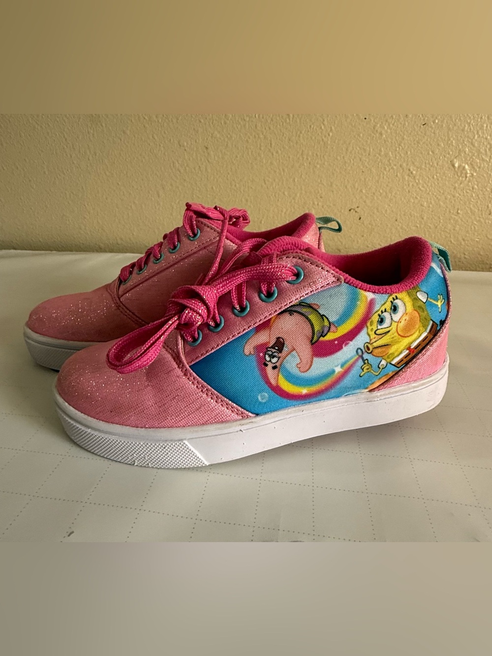 Heelys Pink Kids Sneakers with SpongeBob & Patrick Art